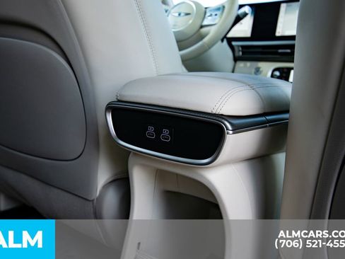 Used 2024 Genesis GV60 RWD image 48