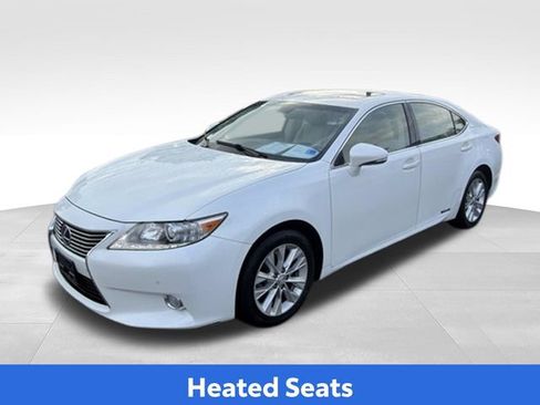 Used 2013 Lexus ES 300h w/ Luxury Pkg FWD image 9