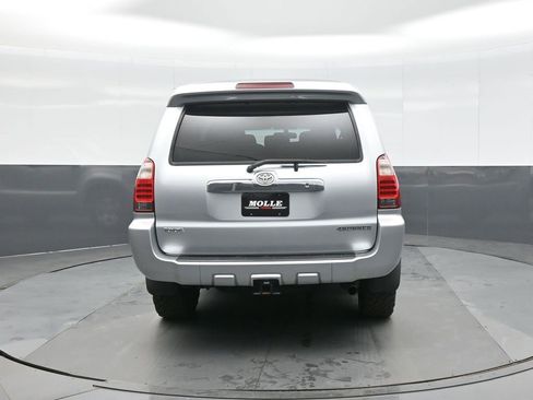 Used 2007 Toyota 4Runner SR5 image 6