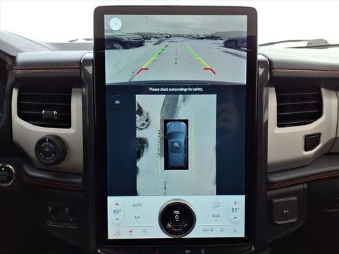 Used 2023 Ford Expedition Timberline image 16