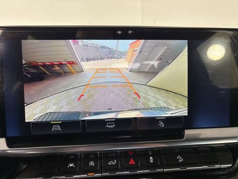 Used 2024 Chevrolet Silverado 1500 LT w/ All Star Edition Plus image 17