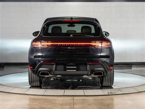 Certified 2026 Porsche Macan AWD/4WD image 10