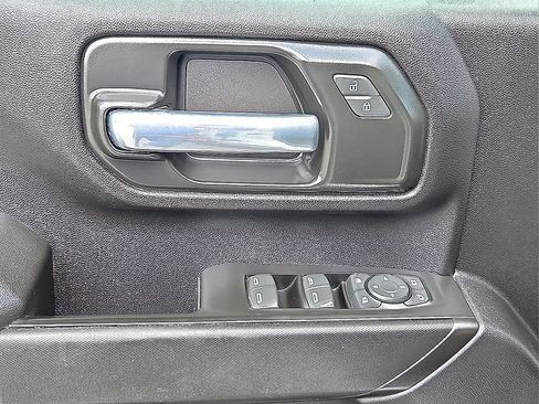 Used 2025 Chevrolet Silverado 2500 Custom w/ Custom Value Package AWD/4WD image 16