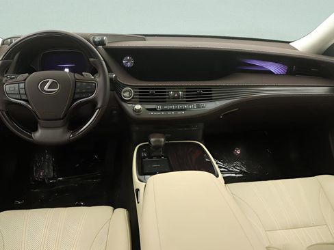 Used 2018 Lexus LS 500 w/ Interior Upgrade Package RWD image 7