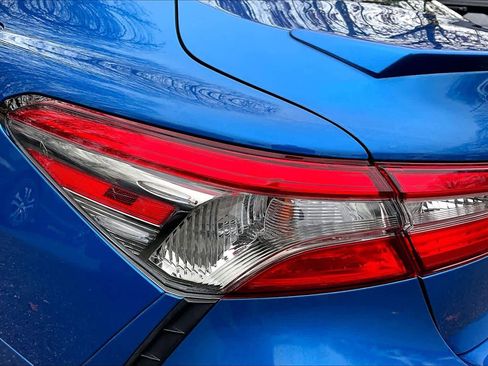 Certified 2018 Toyota Camry SE w/ Protection Package (Q2) image 25