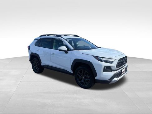 Used 2024 Toyota RAV4 Adventure AWD/4WD image 8