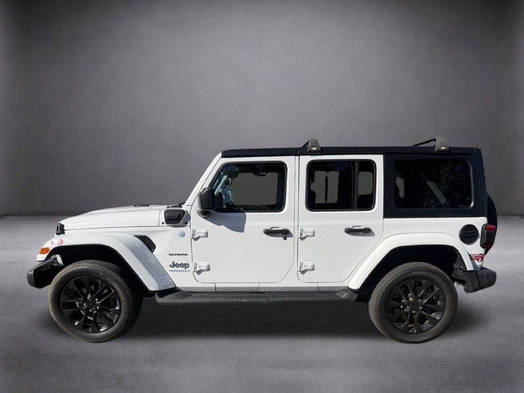 Used 2023 Jeep Wrangler Unlimited Sahara w/ Cold Weather Group AWD/4WD image 10
