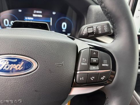 New 2026 Ford Explorer Platinum RWD image 25