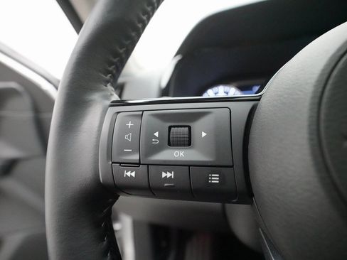 Certified 2024 Nissan Pathfinder SL w/ SL Premium Package image 19