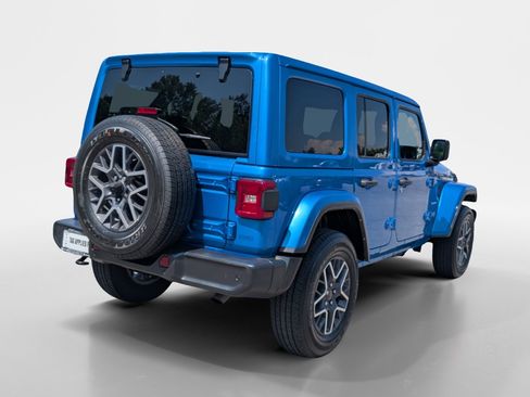 Used 2024 Jeep Wrangler Unlimited Sahara w/ Safety Group AWD/4WD image 6