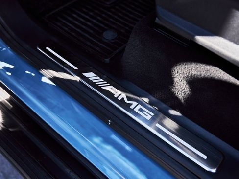 Used 2025 Mercedes-Benz G 63 AMG 4MATIC image 38