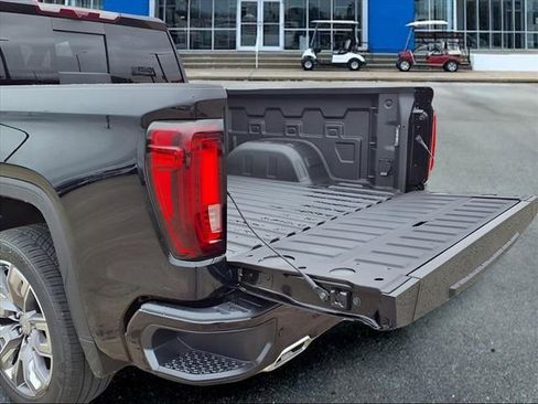 New 2026 GMC Sierra 1500 Denali w/ Denali Reserve Package AWD/4WD image 30