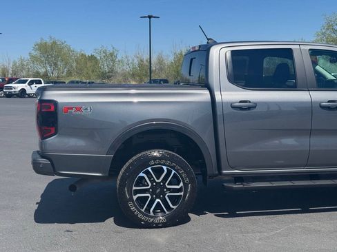 Used 2024 Ford Ranger Lariat w/ FX4 Off-Road Package AWD/4WD image 5