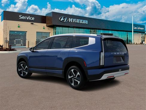 New 2026 Hyundai Ioniq 9 SE image 4