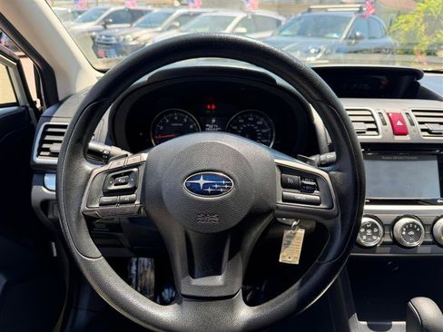 Used 2015 Subaru Crosstrek 2.0i Premium w/ Popular Package #1 AWD/4WD image 9