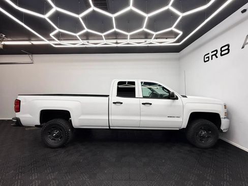 Used 2015 Chevrolet Silverado 2500 W/T w/ WT Convenience Package RWD image 9