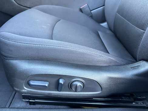 Used 2024 Chevrolet Malibu LT image 14