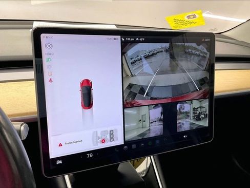 Used 2018 Tesla Model 3 Long Range image 24