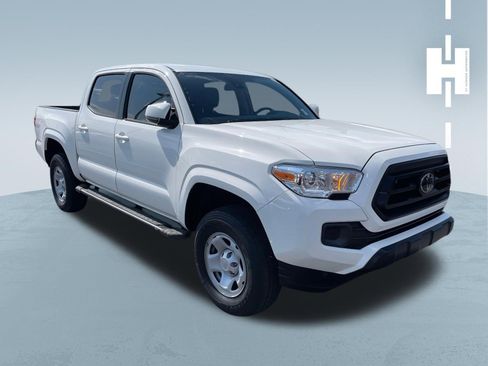 Used 2021 Toyota Tacoma SR w/ SR Convenience Package image 2