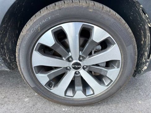 Used 2022 Kia Telluride S AWD/4WD image 10