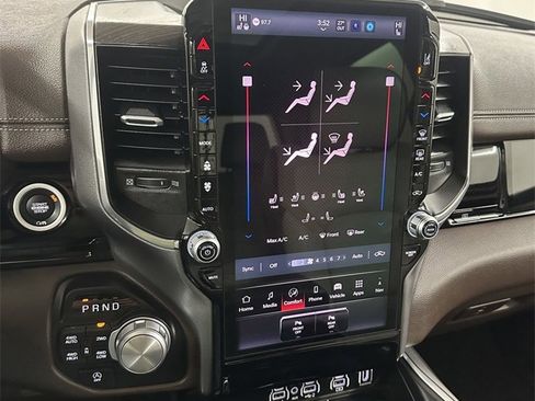 Used 2025 RAM 1500 Laramie image 22