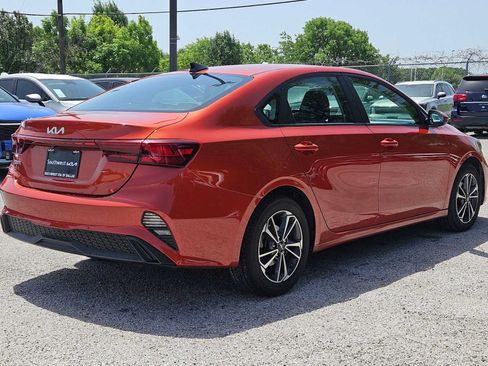 Used 2024 Kia Forte LXS FWD image 6