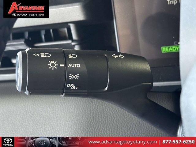Used 2026 Toyota RAV4 SE w/ Convenience Package AWD/4WD image 27