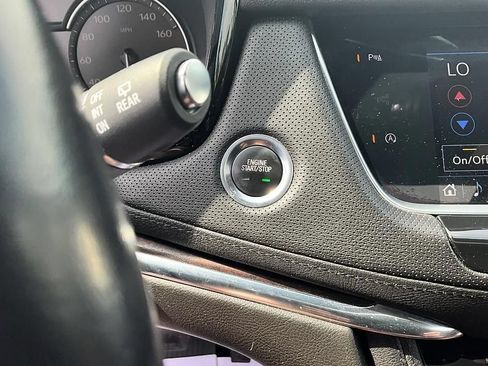Used 2021 Cadillac XT5 Premium Luxury AWD/4WD image 18