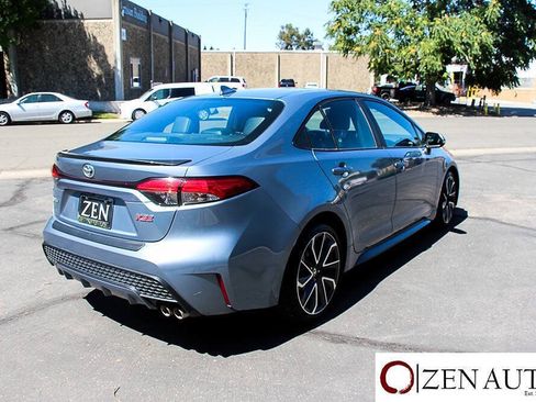 Used 2020 Toyota Corolla XSE FWD image 7