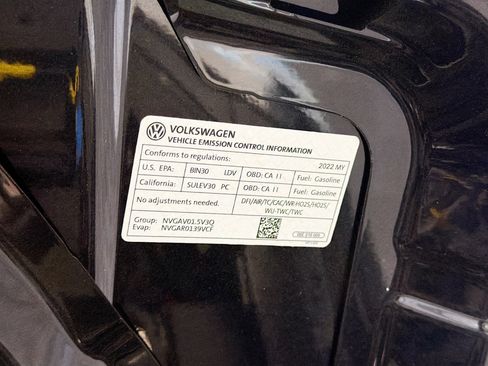 Used 2022 Volkswagen Taos SEL AWD/4WD image 17