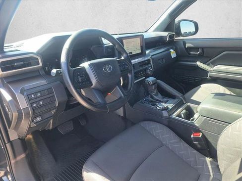 Certified 2026 Toyota Tacoma SR5 AWD/4WD image 9