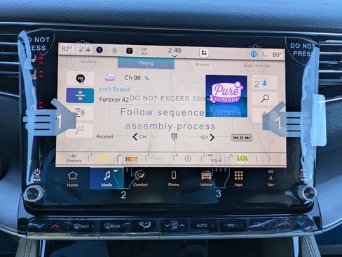 New 2025 Jeep Wagoneer L Series II image 12