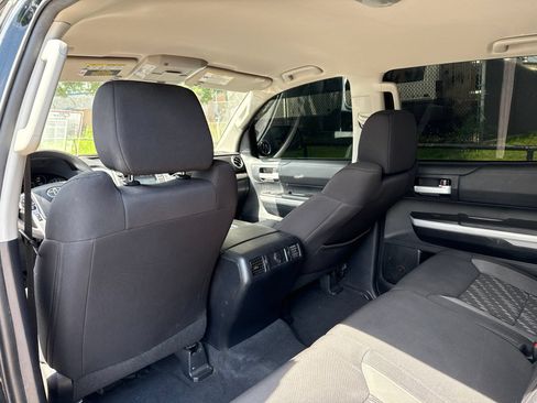 Used 2019 Toyota Tundra SR5 w/ SR5 Upgrade Package RWD image 14