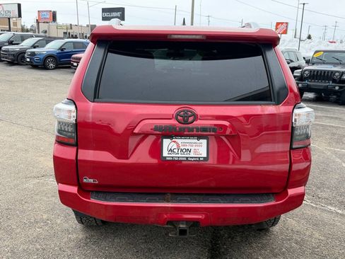 Used 2016 Toyota 4Runner 4WD image 4