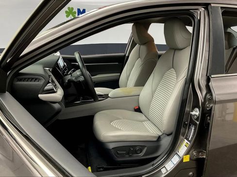 Used 2023 Toyota Camry SE image 28