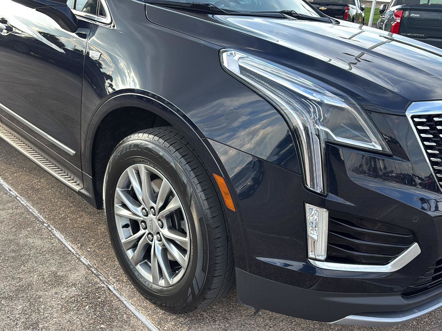 Used 2022 Cadillac XT5 Premium Luxury FWD image 5