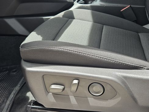 New 2026 Chevrolet Colorado LT RWD image 16