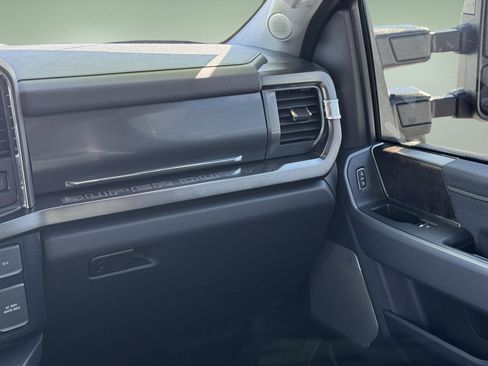 Used 2024 Ford F350 Lariat w/ Lariat Ultimate Package image 20