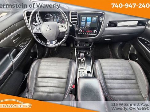 Used 2020 Mitsubishi Outlander LE image 12