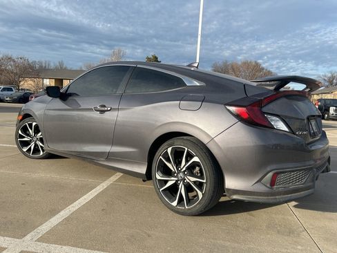 Used 2018 Honda Civic Si image 6