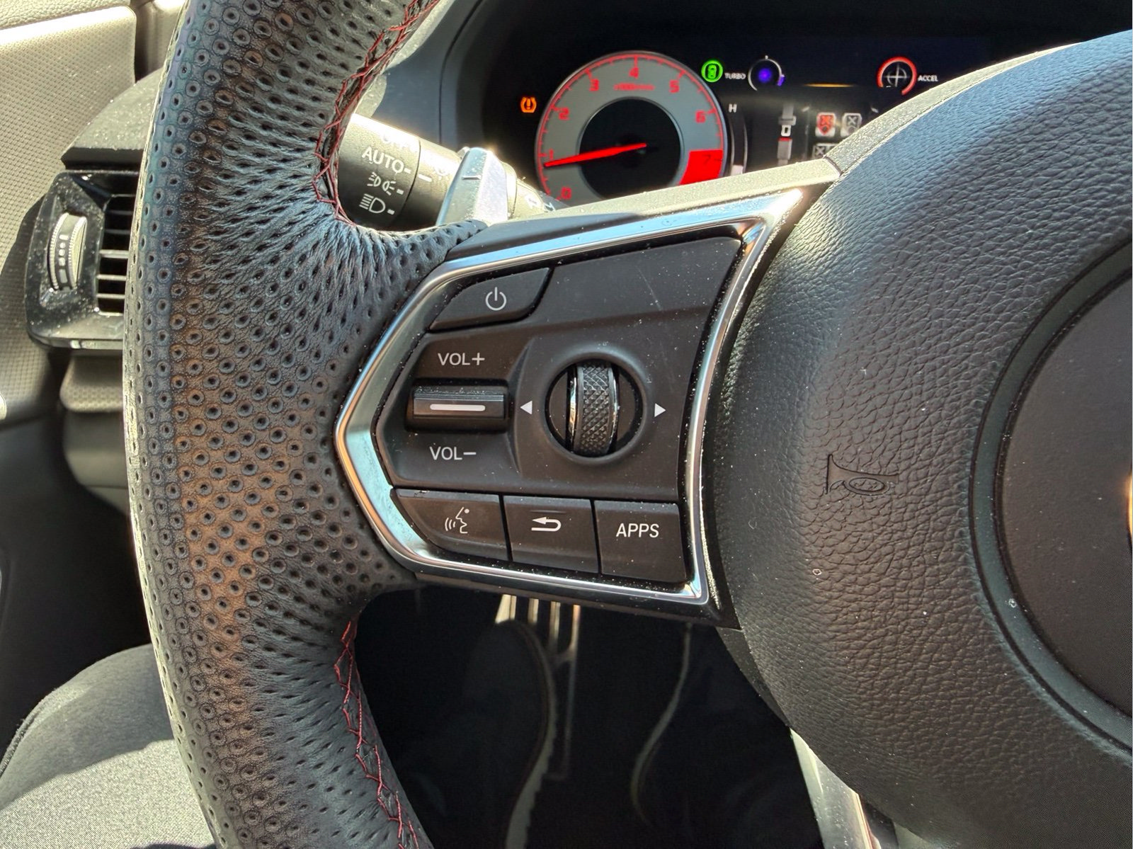 Used 2023 Acura RDX w/ Advance Package FWD image 18