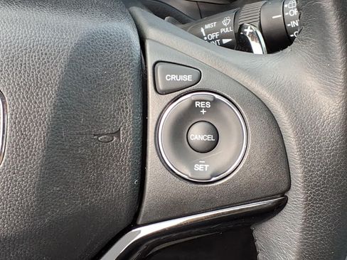 Used 2017 Honda HR-V EX-L image 18