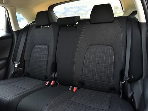 New 2027 Honda HR-V LX image 22