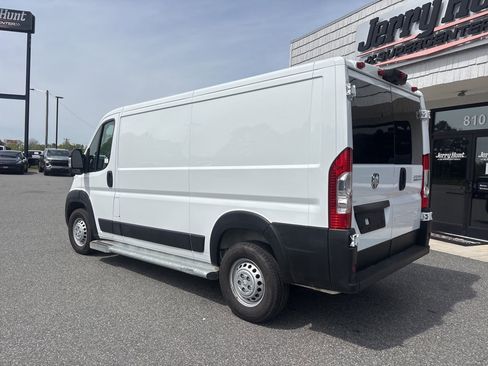 Used 2025 RAM ProMaster 2500 w/ U-Haul Equipment Group image 5
