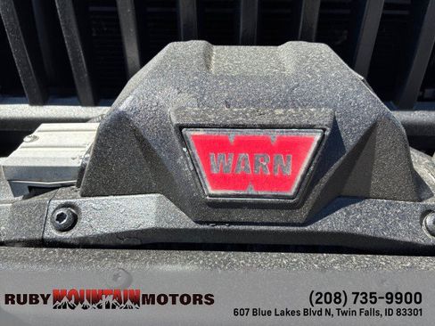 Used 2016 Jeep Wrangler Unlimited Rubicon w/ Dual Top Group AWD/4WD image 38
