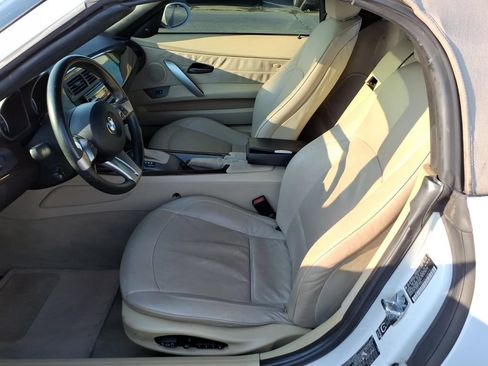 Used 2004 BMW Z4 2.5i RWD image 10