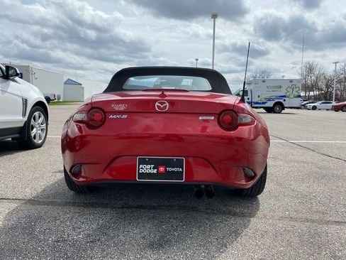 Used 2016 MAZDA MX-5 Miata Grand Touring image 5