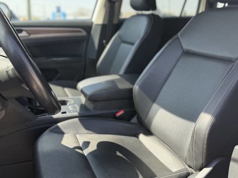 Used 2021 Volkswagen Atlas SE image 10