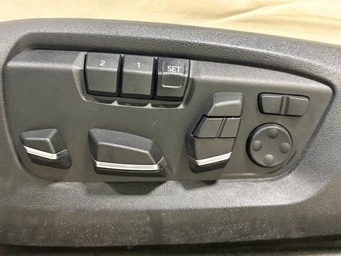 Used 2018 BMW X5 M image 19