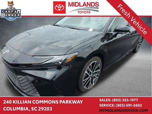 Used 2026 Toyota Camry XLE w/ Premium Plus Package FWD image 1